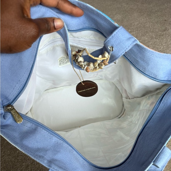 Paul Brent beach bag  adorned with seashells - Picture 7 of 7